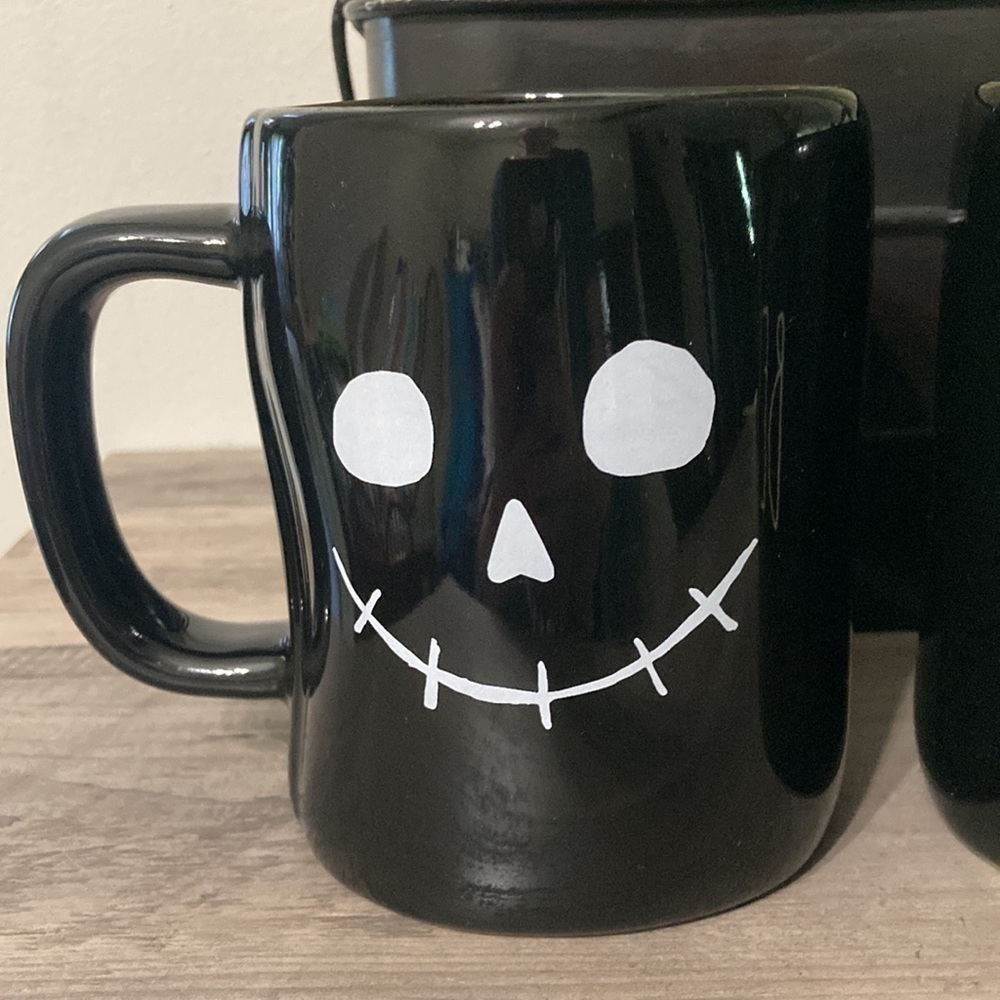 1 BRAND NEW! RAE DUNN BEWARE SKELETON DOUBLE-SIDED HALLOWEEN MUG BLACK - Picture 3 of 6